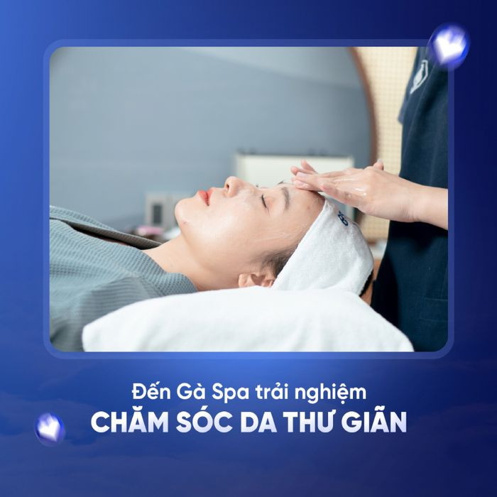 Giường massage thoải mái trong không gian yên tĩnh của Gà Spa