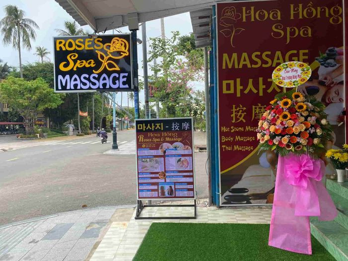 Phòng trị liệu massage tại Roses Spa Mũi Né