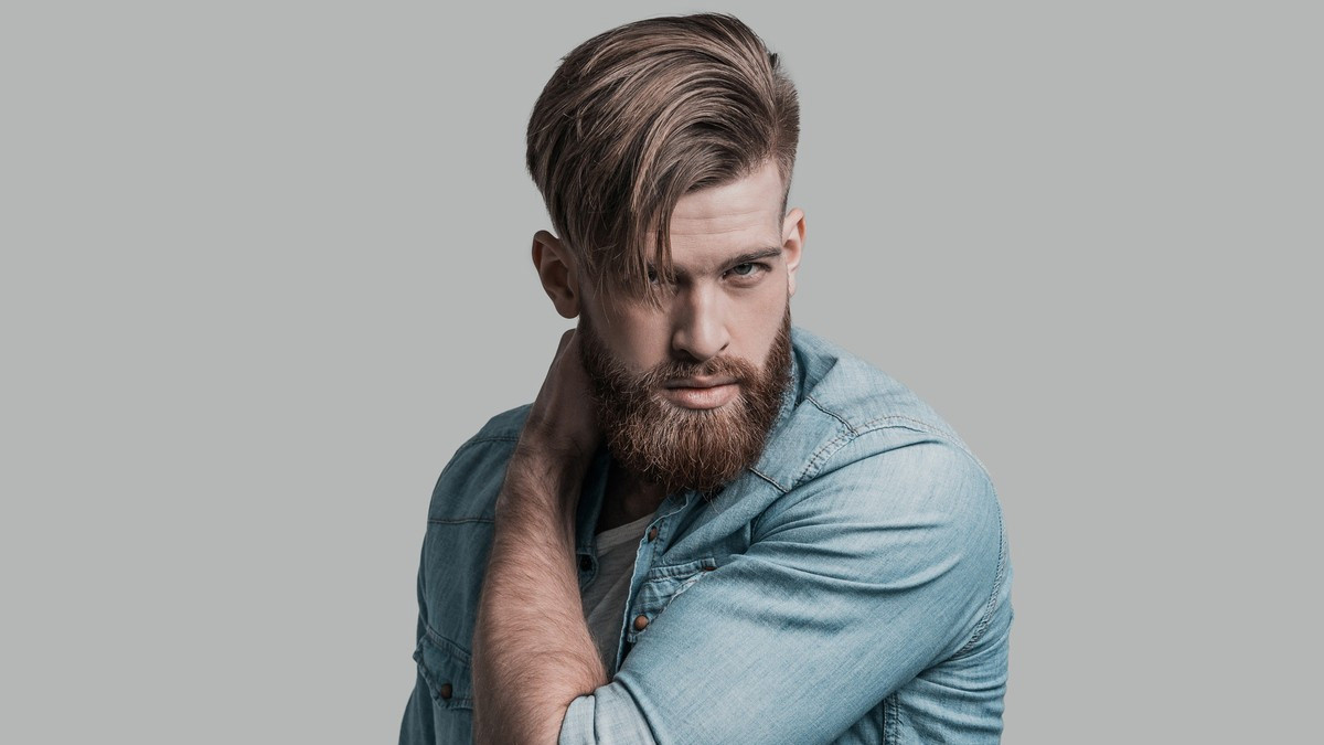 Undercut với phần mái dài lãng tử cho nam giới