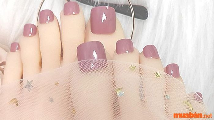 Móng chân sơn gel trơn bóng