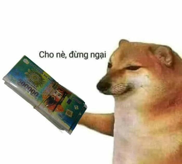 Hình ảnh bàn tay đưa tiền cho người khác, tạo dáng meme vui nhộn khi chi tiêu hoặc cho mượn tiền