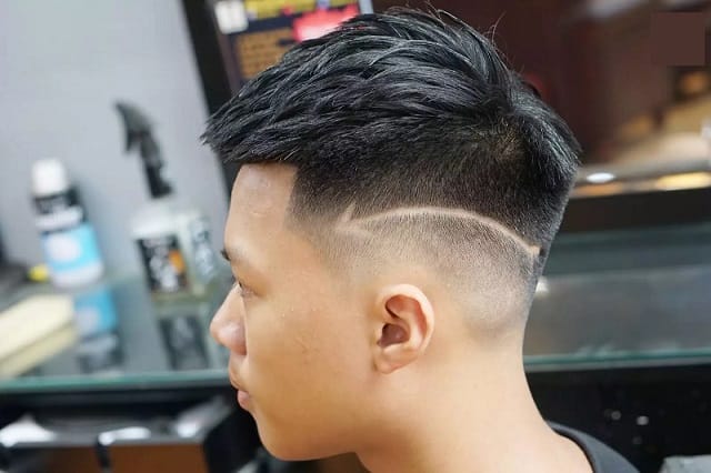 Tóc mái chéo kết hợp mohican ấn tượng