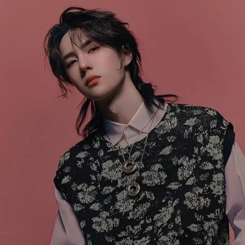 Để có một mái tóc mullet dài nam ưng ý bạn phải chọn thời gian nuôi phù hợp