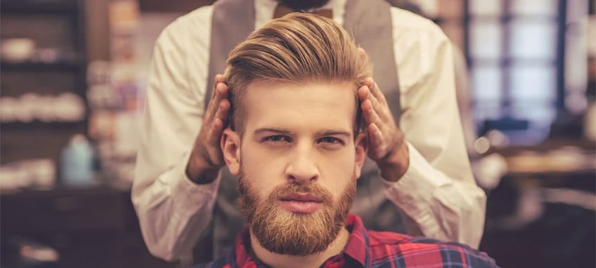 Gôm xịt tóc là lựa chọn hoàn hảo giúp giữ nếp cả ngày dài