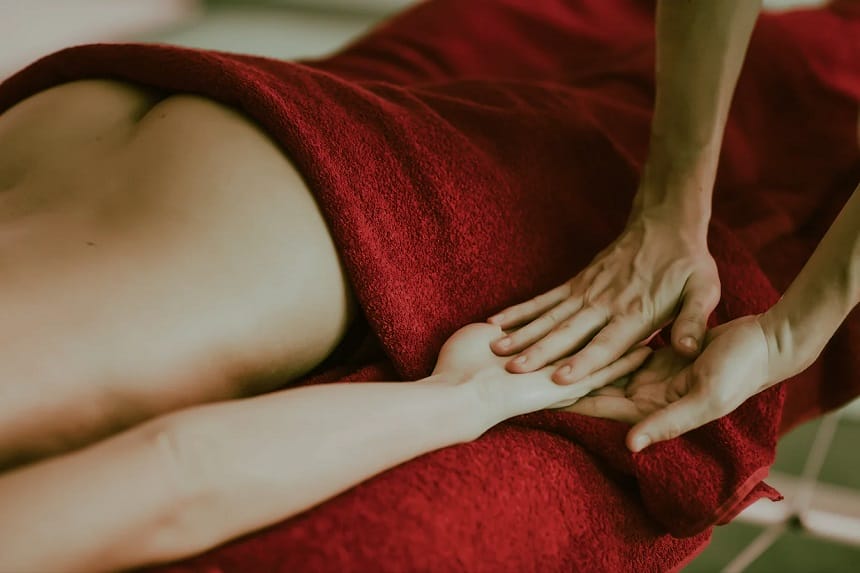 Gel Nuru chiết xuất từ rong biển tự nhiên giúp dưỡng da mịn màng