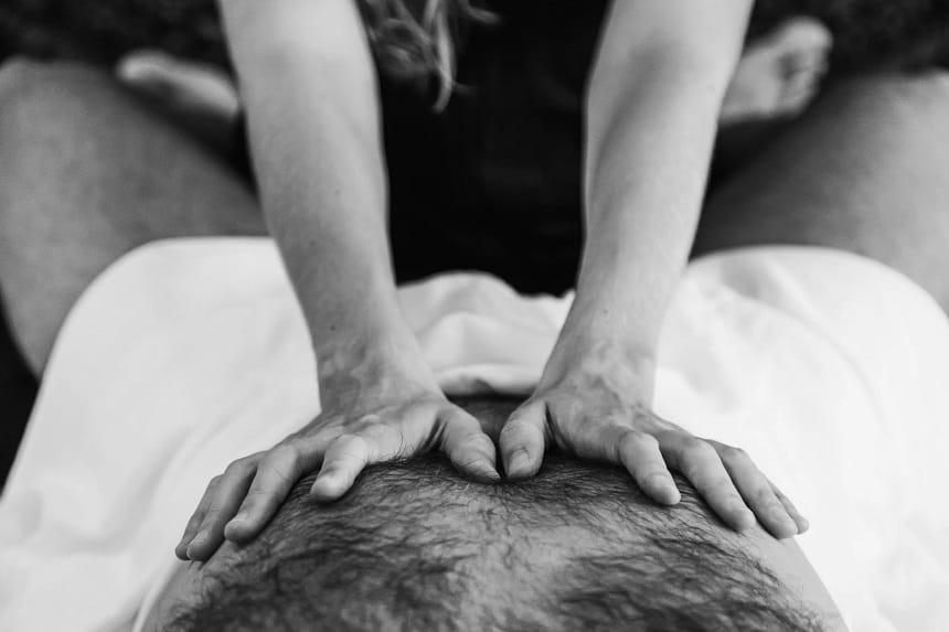 Tận hưởng giây phút thư giãn tuyệt vời với dịch vụ massage lingam Q10