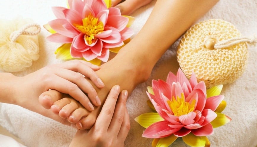 Khách hàng cảm thấy thoải mái sau buổi trị liệu ở Hải Đường