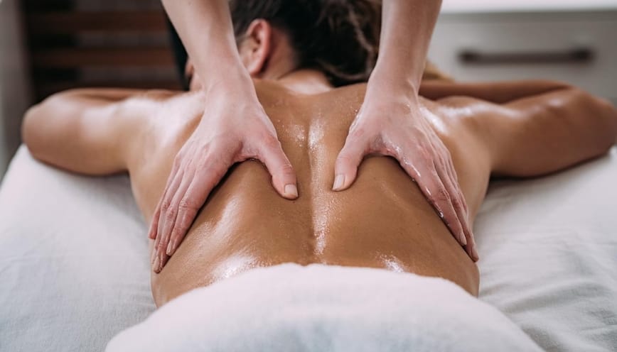 Tẩm quất người mù Bình Thạnh thuộc Hội Người Mù
