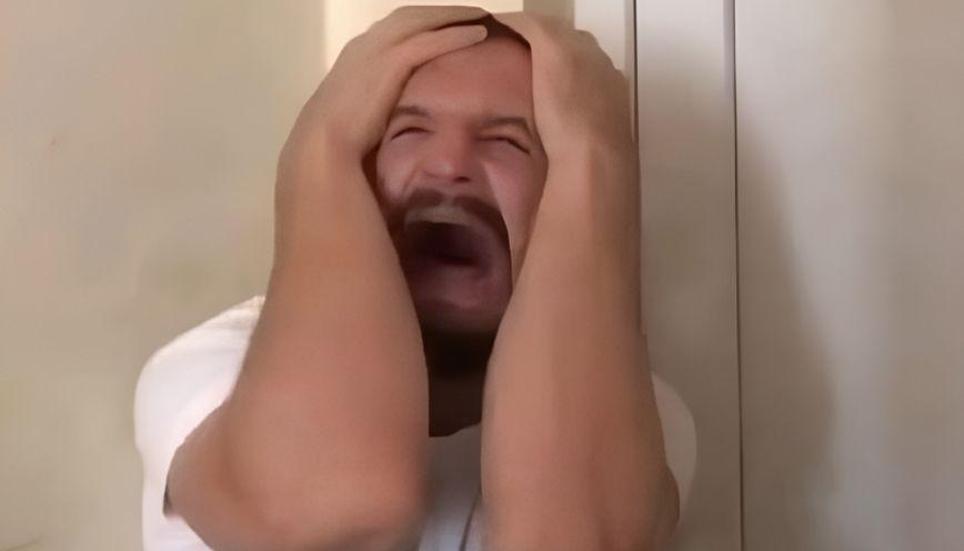 Mẫu meme sợ 3